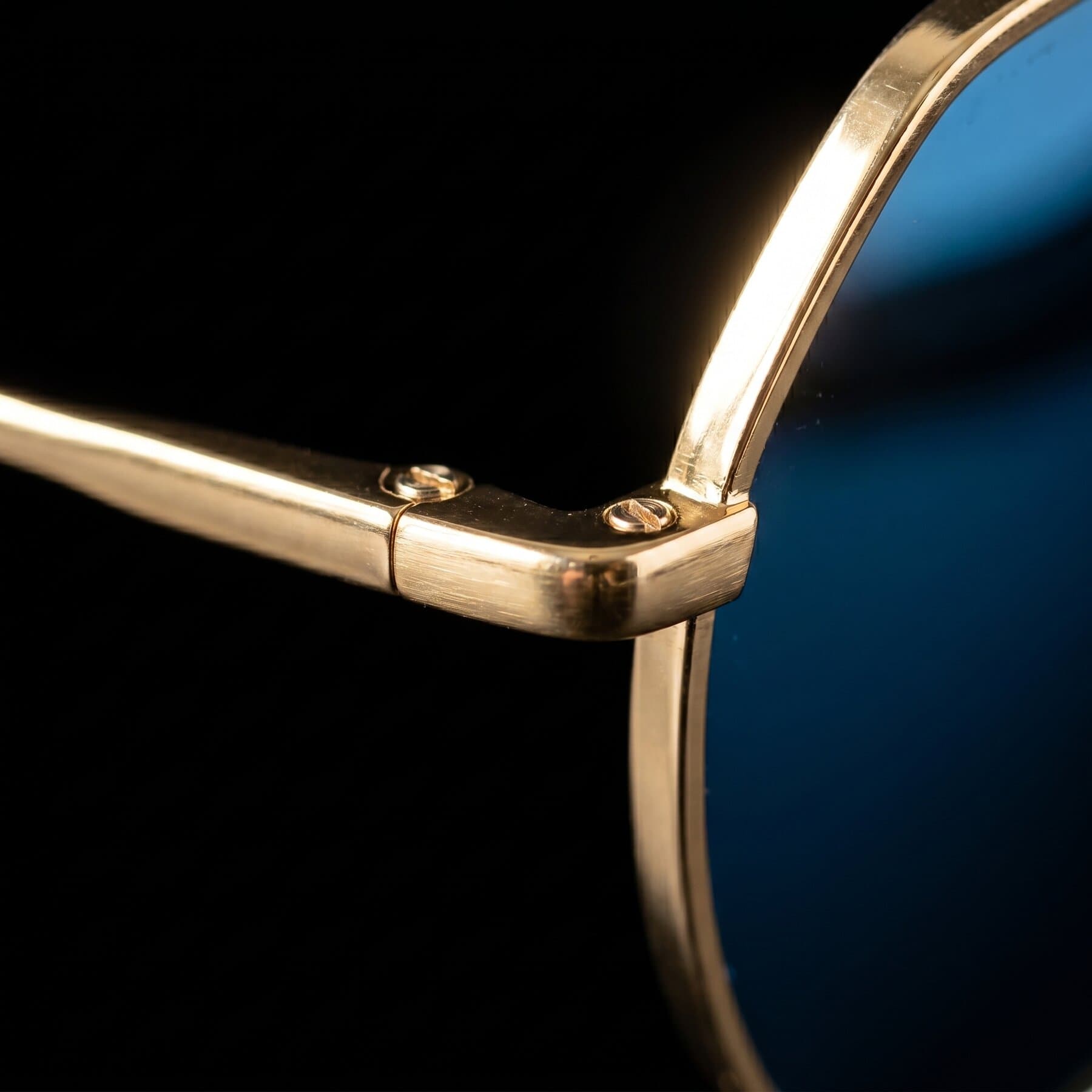 The Hinge